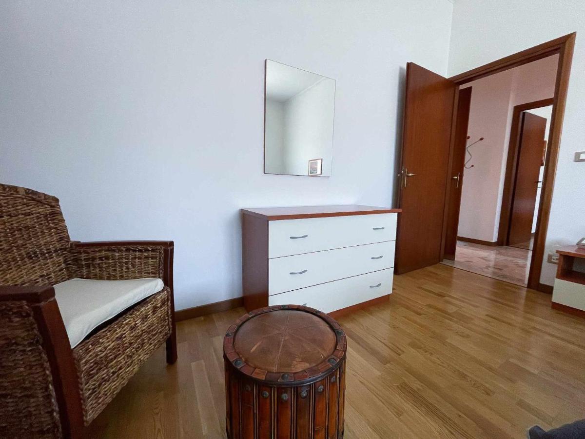 דירות בלאג'יו Terrazza San Martino מראה חיצוני תמונה